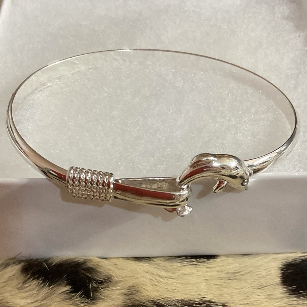 Dolphin silver bangle 20”